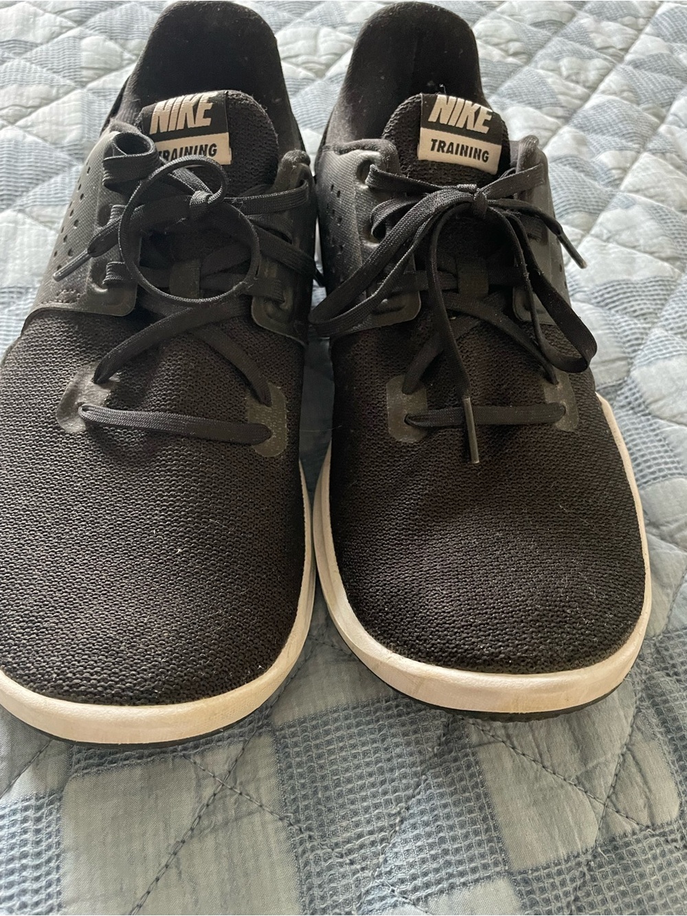 Nike Men’s Black and White Training Sneakers